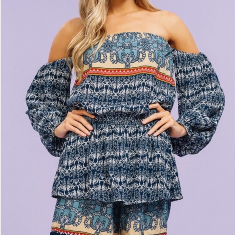 ✨SALE✨Floral Print Off Shoulder Romper